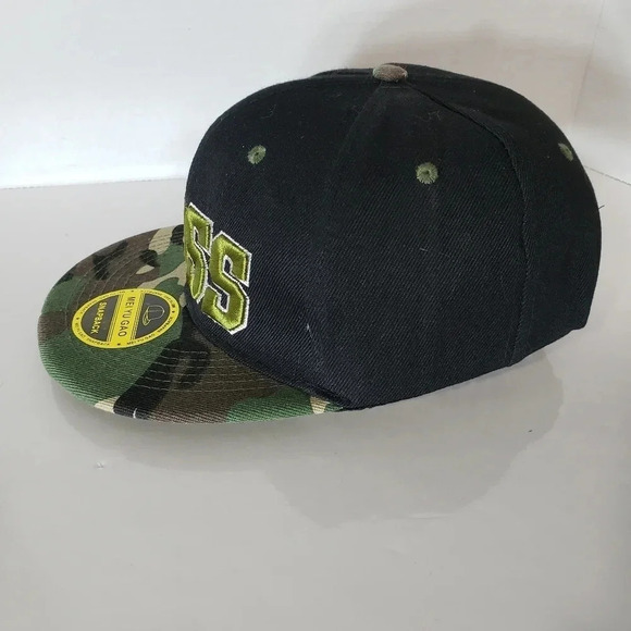NWT,Boss Mens Black/Green Camo Flat Bill Snapback Hat. - Picture 2 of 8